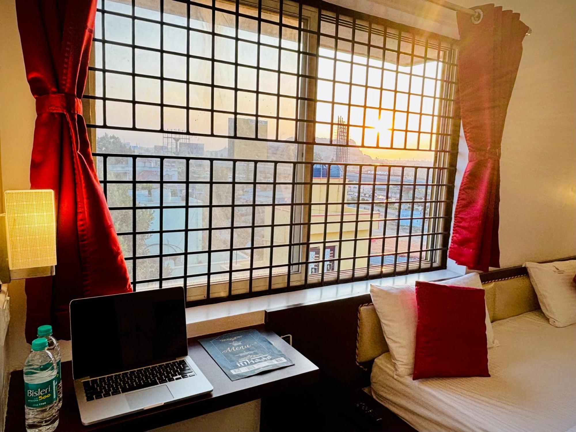 Sai Shreyas Residency, Best Hotel Near Bangalore Airport Dod Jala Luaran gambar